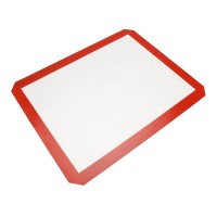 Daily Use Heat Resistant Customized Non Stick 330*400*0.7mm Silicone Mats For Pastry